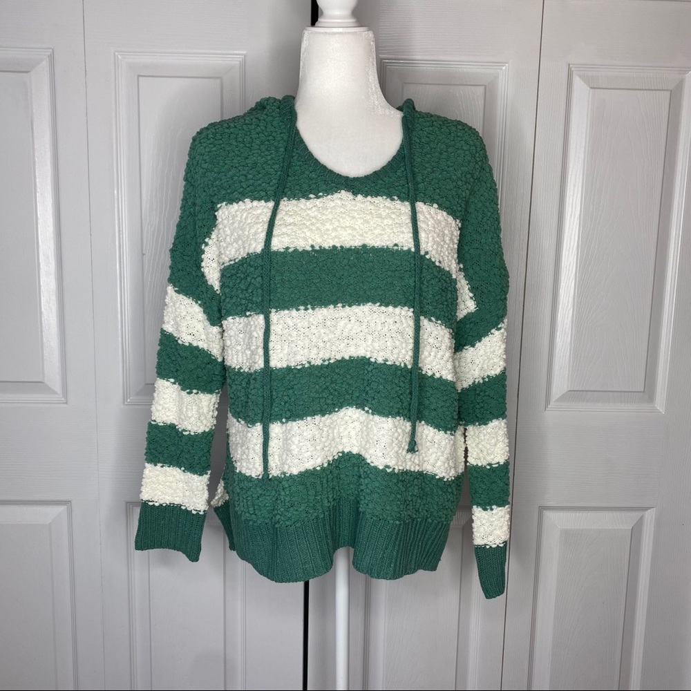 🔥SOLD🔥 Boutique Striped Popcorn Hoodie Green White S/M